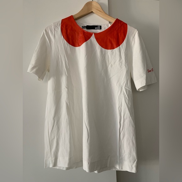 Moschino T-shirt - LIKE NEW - Picture 1 of 6